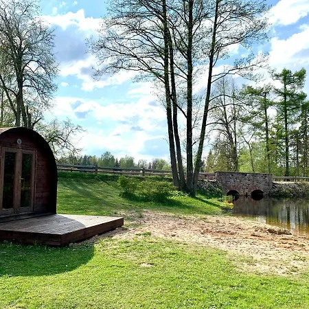 Krueuedneri Puhkemaja Casa de Férias