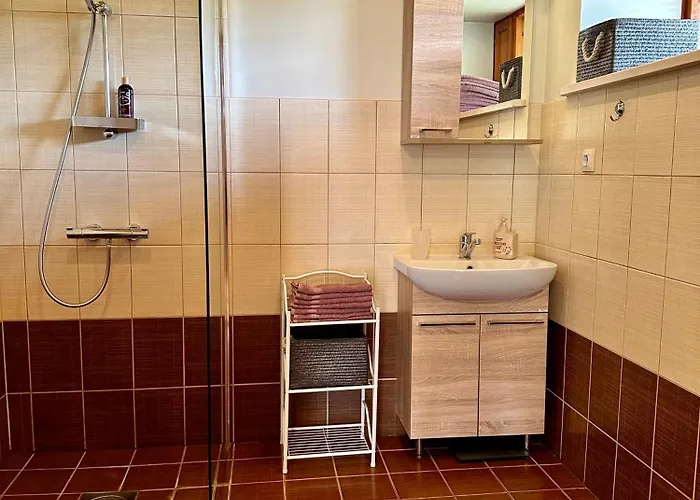 Krueuedneri Puhkemaja *